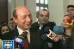 Basescu, in instanta. Presedintia acuzata ca incurajeaza drogurile usoare