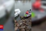 Accident naval pe brațul Sulina. Doi turiști au intrat cu barca în malul de piatră