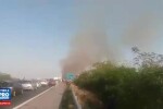 Incendiu de vegetatie in apropiere de autostrada Bucuresti - Pitesti. Circulatia a fost blocata
