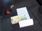 Amenda primită de un șofer din Botoșani care a încercat să îi dea mită unui polițist. A rămas pieton patru luni