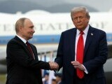 Vladimir Putin susține la summitul din China că întâlnirea cu Trump a deschis calea către pace în Ucraina