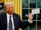 Foștii președinți Joe Biden și Bill Clinton îl laudă pe Trump. Ce au spus despre adversarul lor
