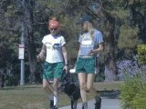 O celebră actriță și-a șocat fanii cu noul look. Cum a fost surprinsă de paparazzi