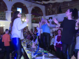 Cum s-au distrat tinerele și doamnele din București de 1 martie: mărțișoare, flori și petreceri în cluburi