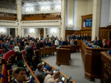 Parlamentul Ucrainei face stânga-împrejur și restabileşte independenţa agenţiilor anticorupţie, pentru a calma criza politică