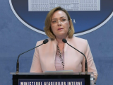 Reacția lui Carmen Dan, după ce a aflat că sora sa i-ar fi folosit numele pentru a înșela oameni. Fostul ministru, audiat
