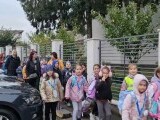 Cum au reușit trei școli din Târgu Mureș să reducă aglomerația dimineața. Ideea, inspirată de la școlile din Danemarca