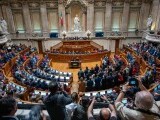 Parlamentul Portugaliei interzice vălurile care acoperă fața. Femeile care nu respectă legea riscă amenzi piperate