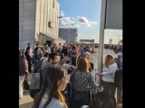 Un terminal al Aeroportului Heathrow a fost evacuat în urma unui „posibil incident cu materiale periculoase”