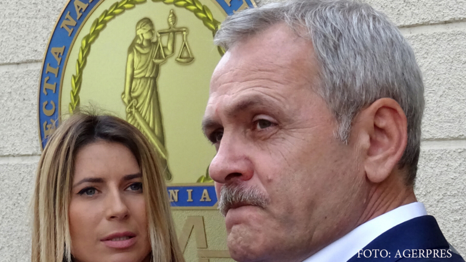 Liviu Dragnea, presedintele PSD, sustine o declaratie la iesirea din sediul DNA Bucuresti