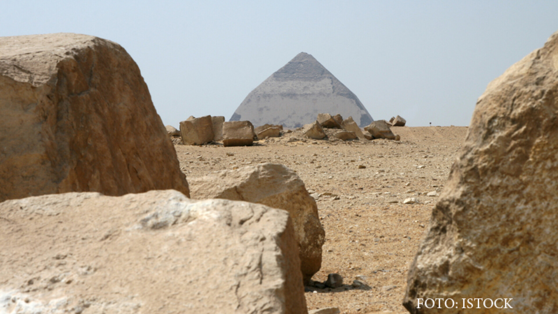 piramida inclinata de la Dahshur