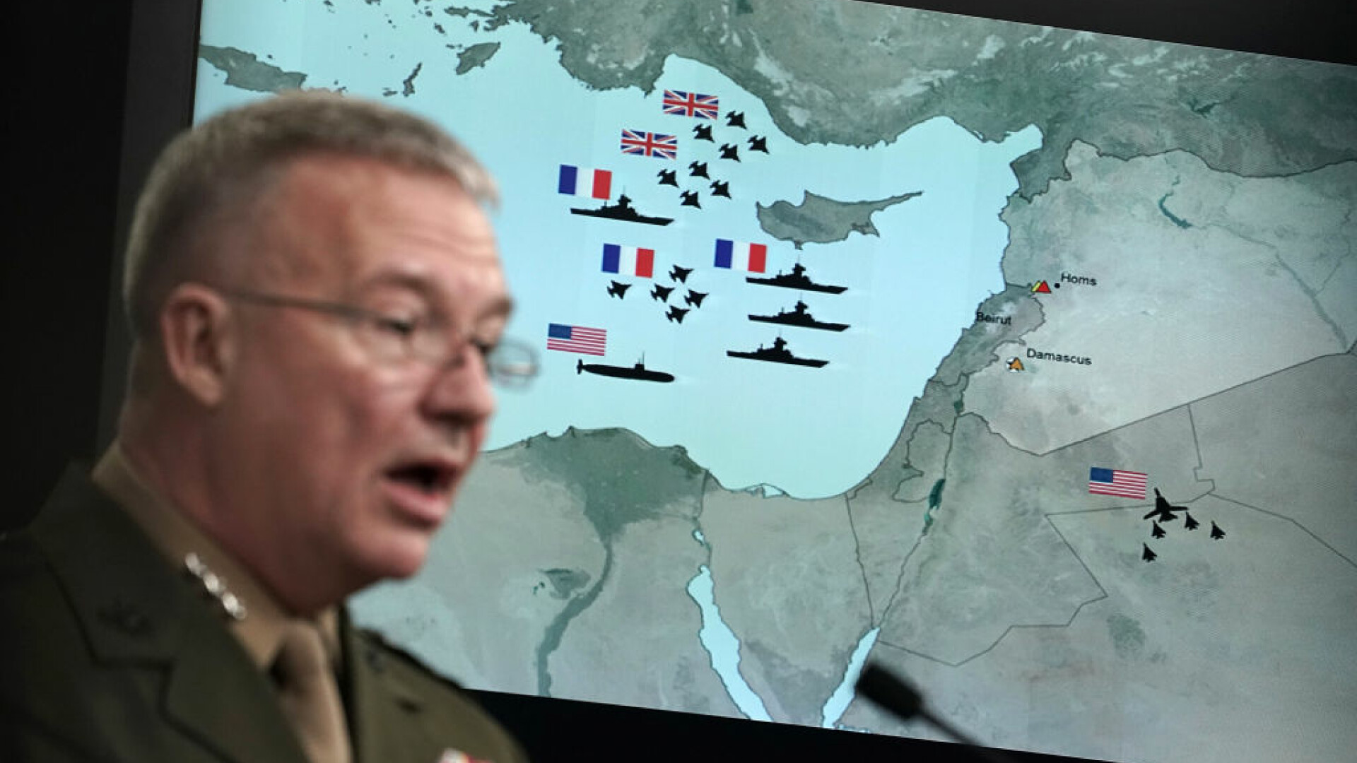 Generalul. Kenneth F. McKenzie Jr., briefing privind atacul asupra Siriei