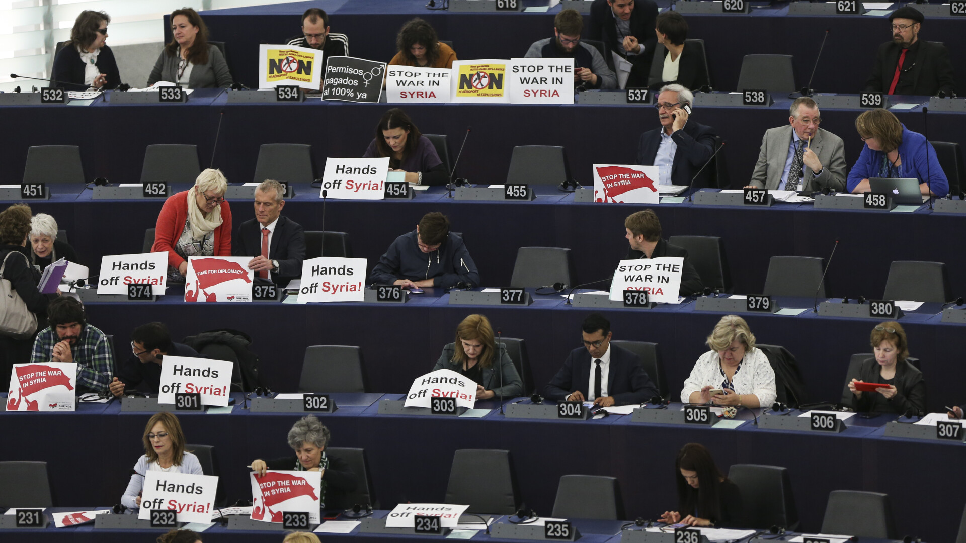 Protest în Parlamentul European: „Luați mâinile de pe Siria”