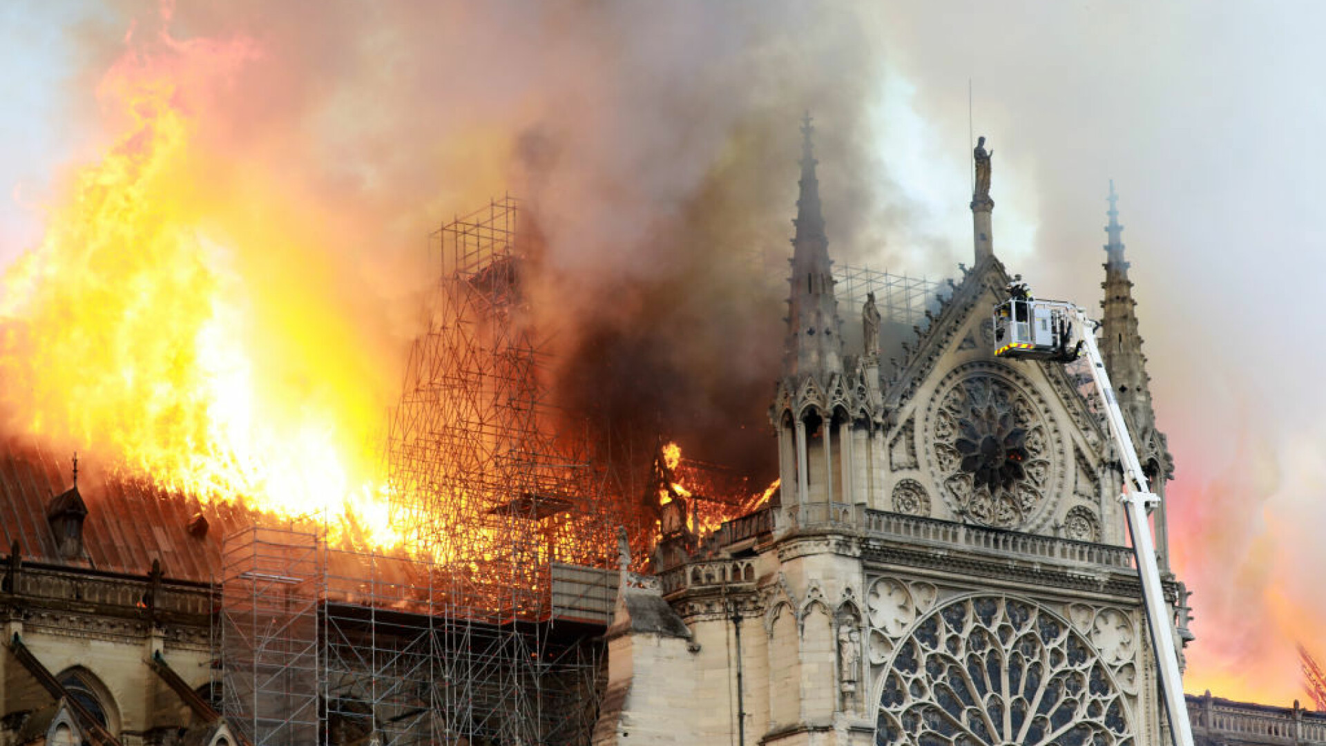 Reacții după încendiul de la Catedrala Notre Dame „Parisul nu mai e la fel” - 6