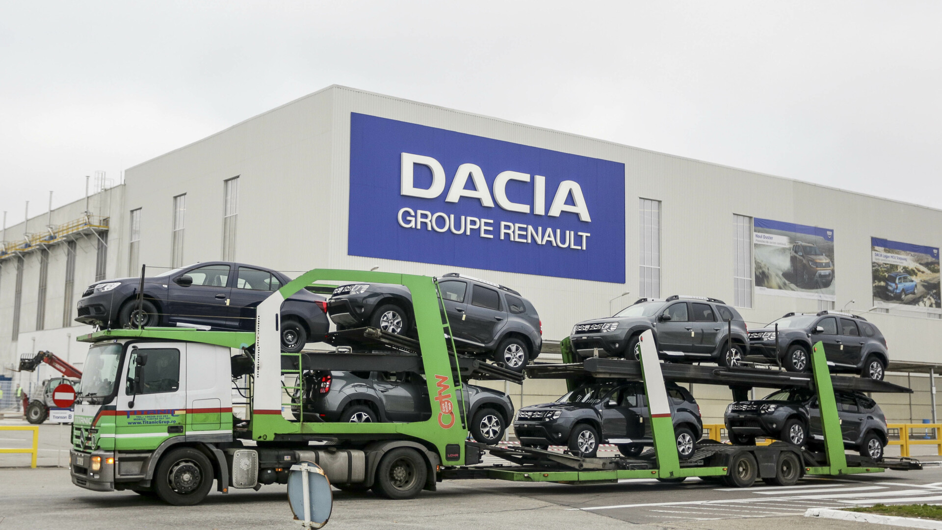 Ministrul Economiei: Dacia și Ford vor reporni producția de autovehicule pe 4 mai