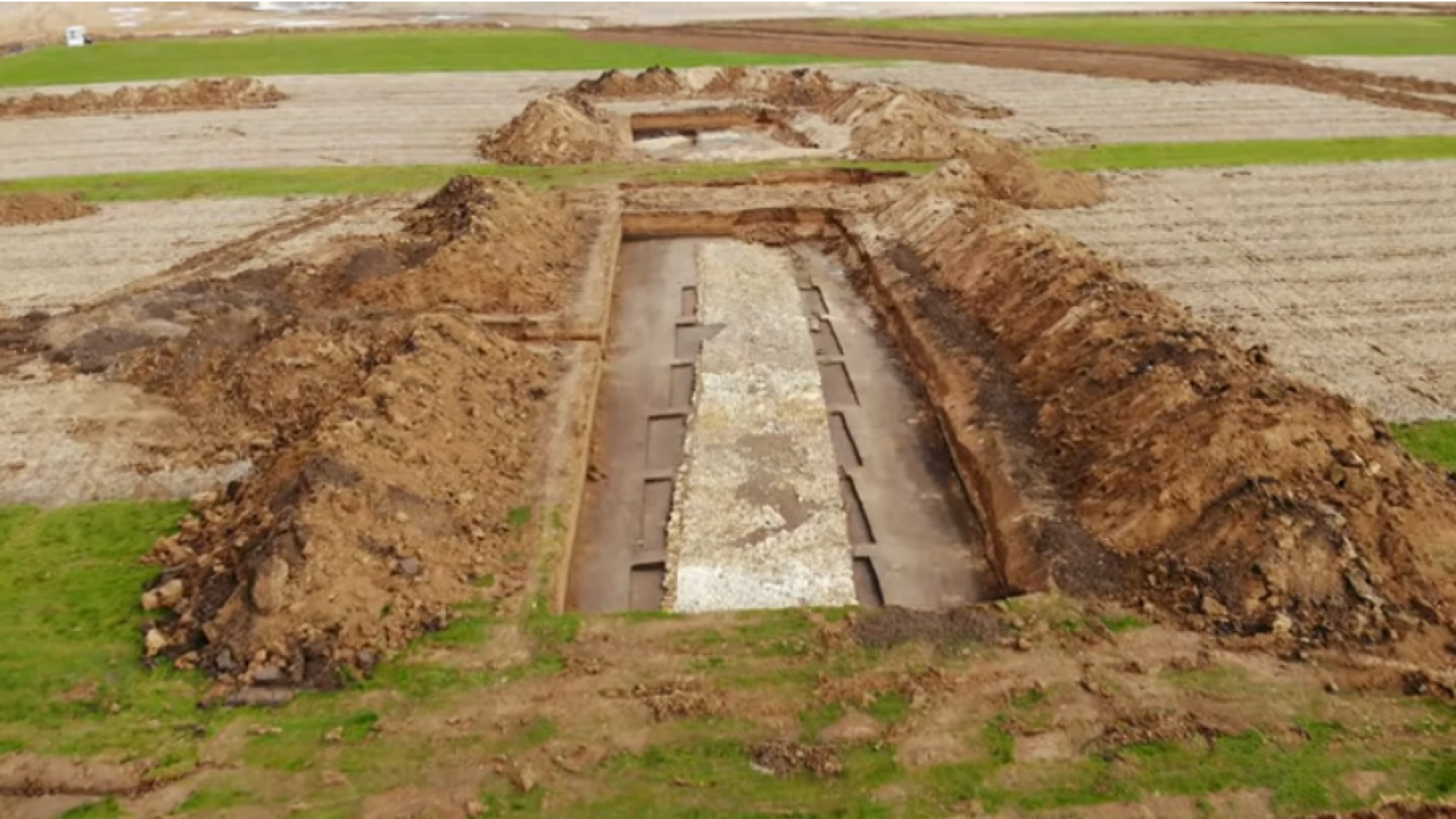Drum roman de 2.000 de ani, foarte bine conservat, descoperit pe șantierul Autostrăzii Transilvania. De ce va fi distrus
