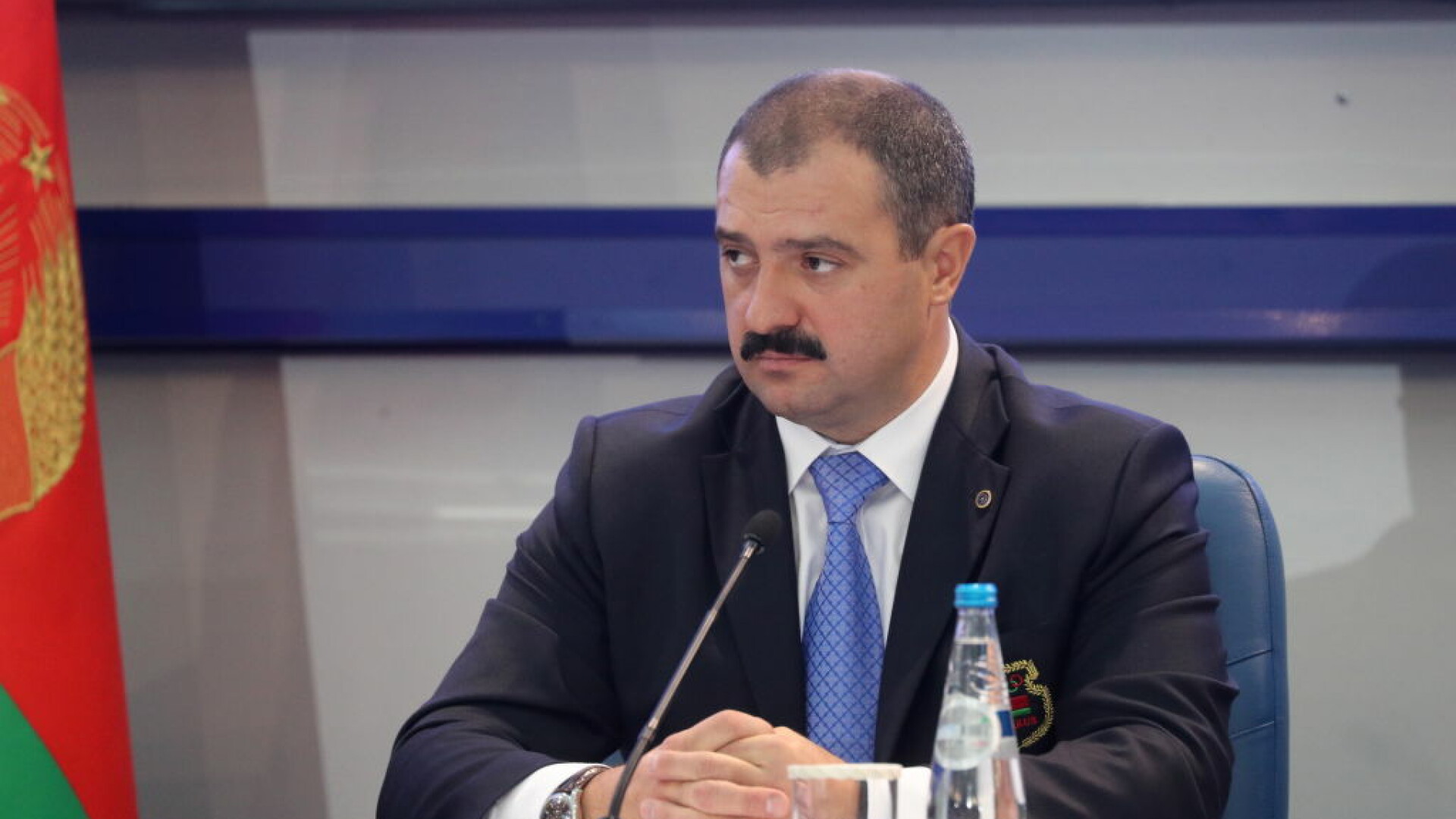 Aleksandr Lukaşenko vrea să-i transfere puterea fiului său Viktor Lukaşenko, după moartea sa