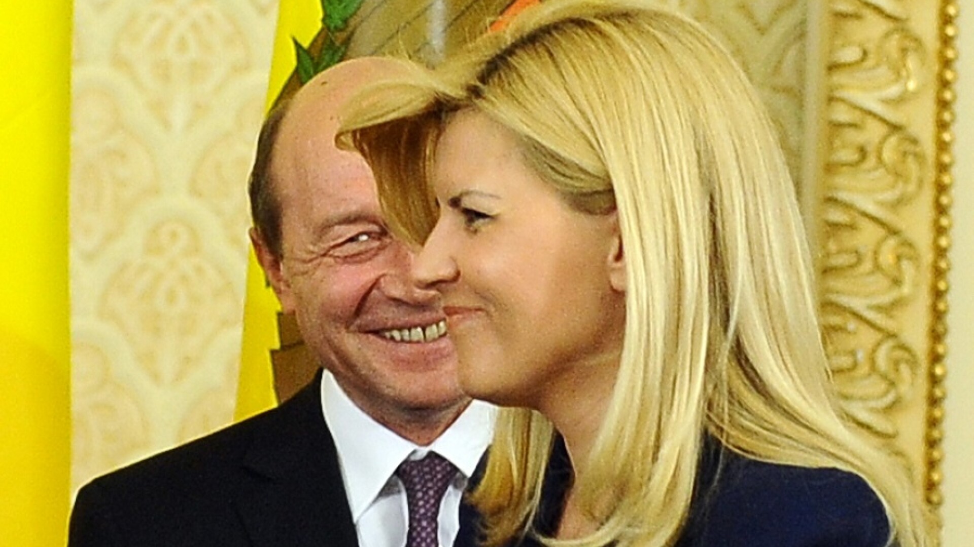 Traian Băsescu sare în apărarea Elenei Udrea: 