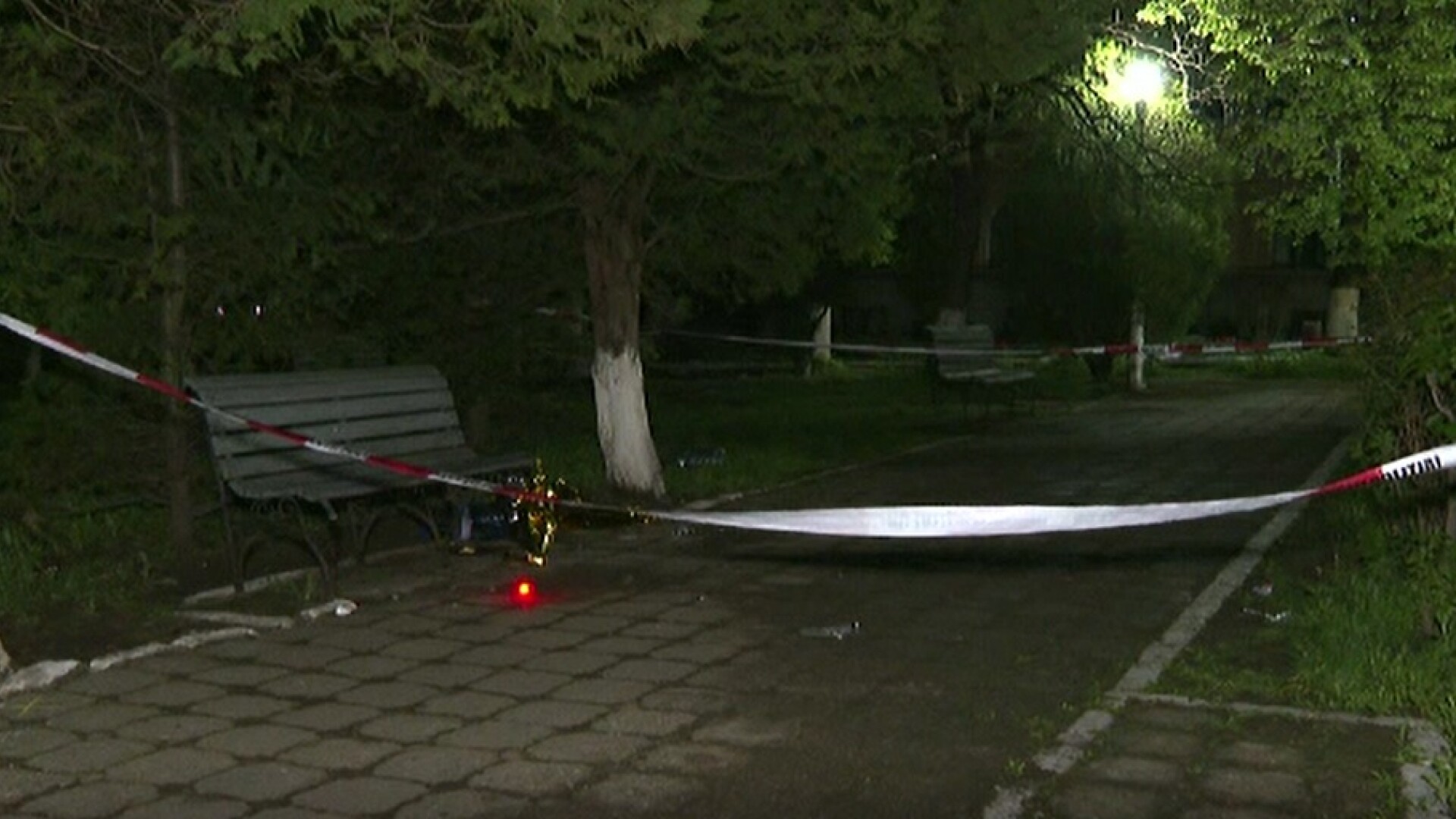 Crimă înfiorătoare în Oravița. Un bărbat de 31 de ani și-a ucis fosta concubină într-un parc