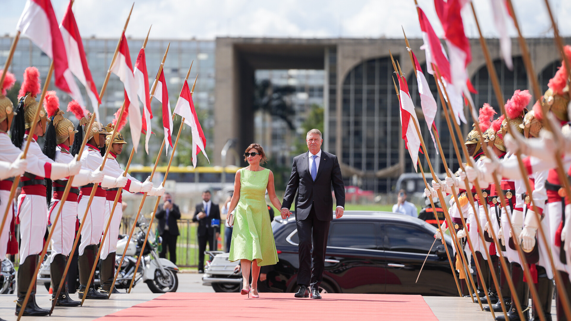 Klaus Iohannis, Carmen Iohannis, Brazilia