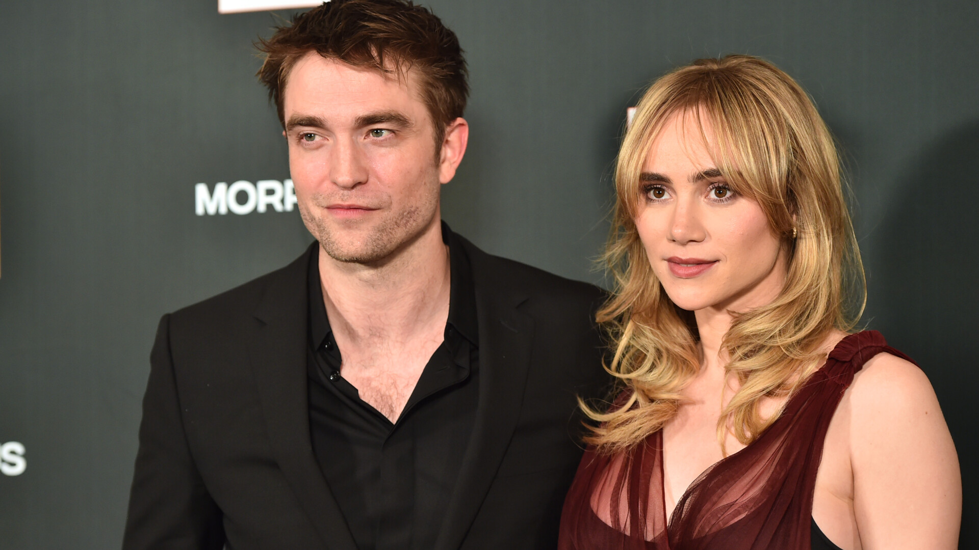 Robert Pattinson şi Suki Waterhouse au devenit părinţi pentru prima dată