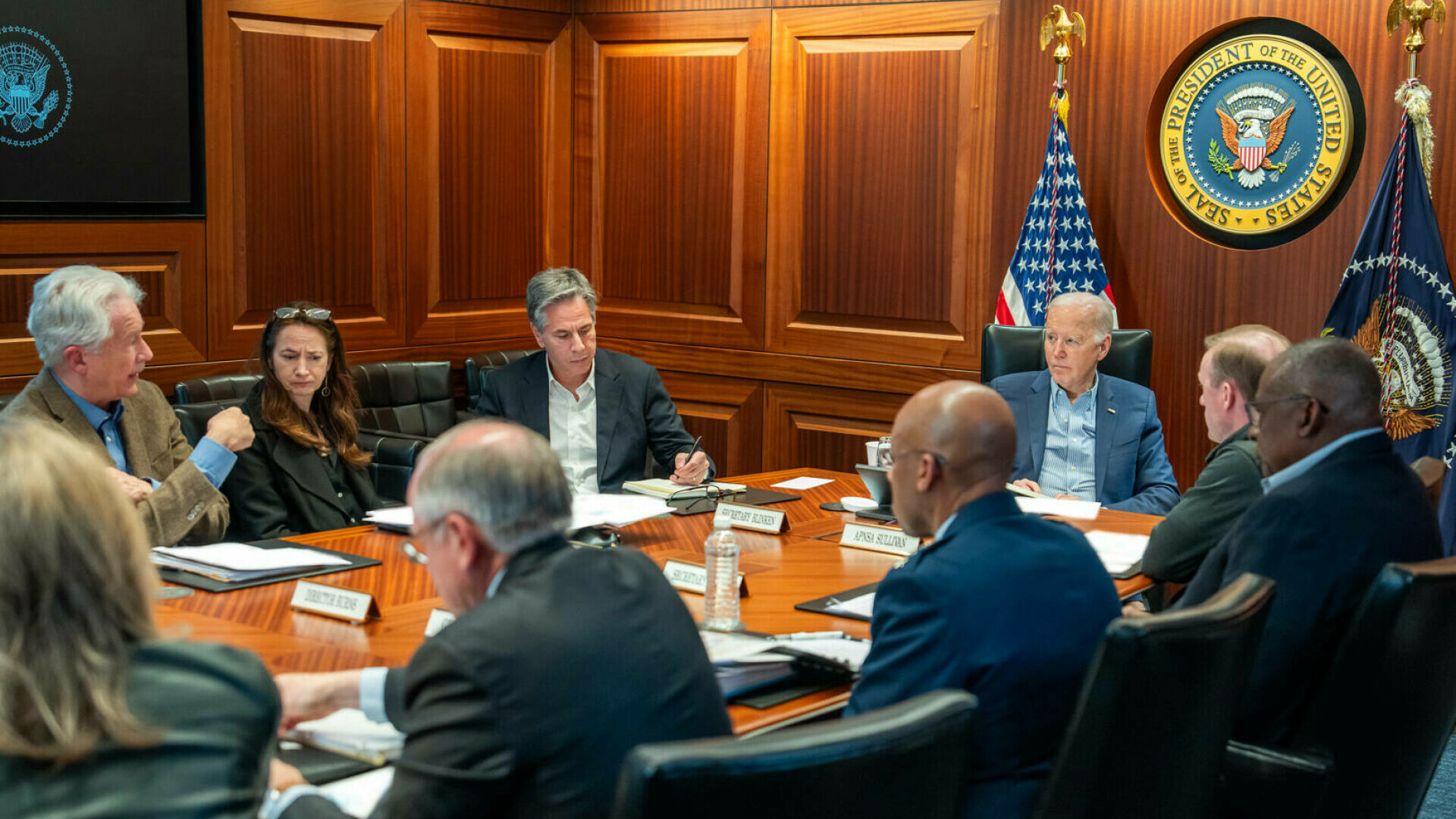 Joe Biden se întâlnește cu membrii Consiliului Național de Securitate cu privire la atacurile cu rachete asupra Israelului