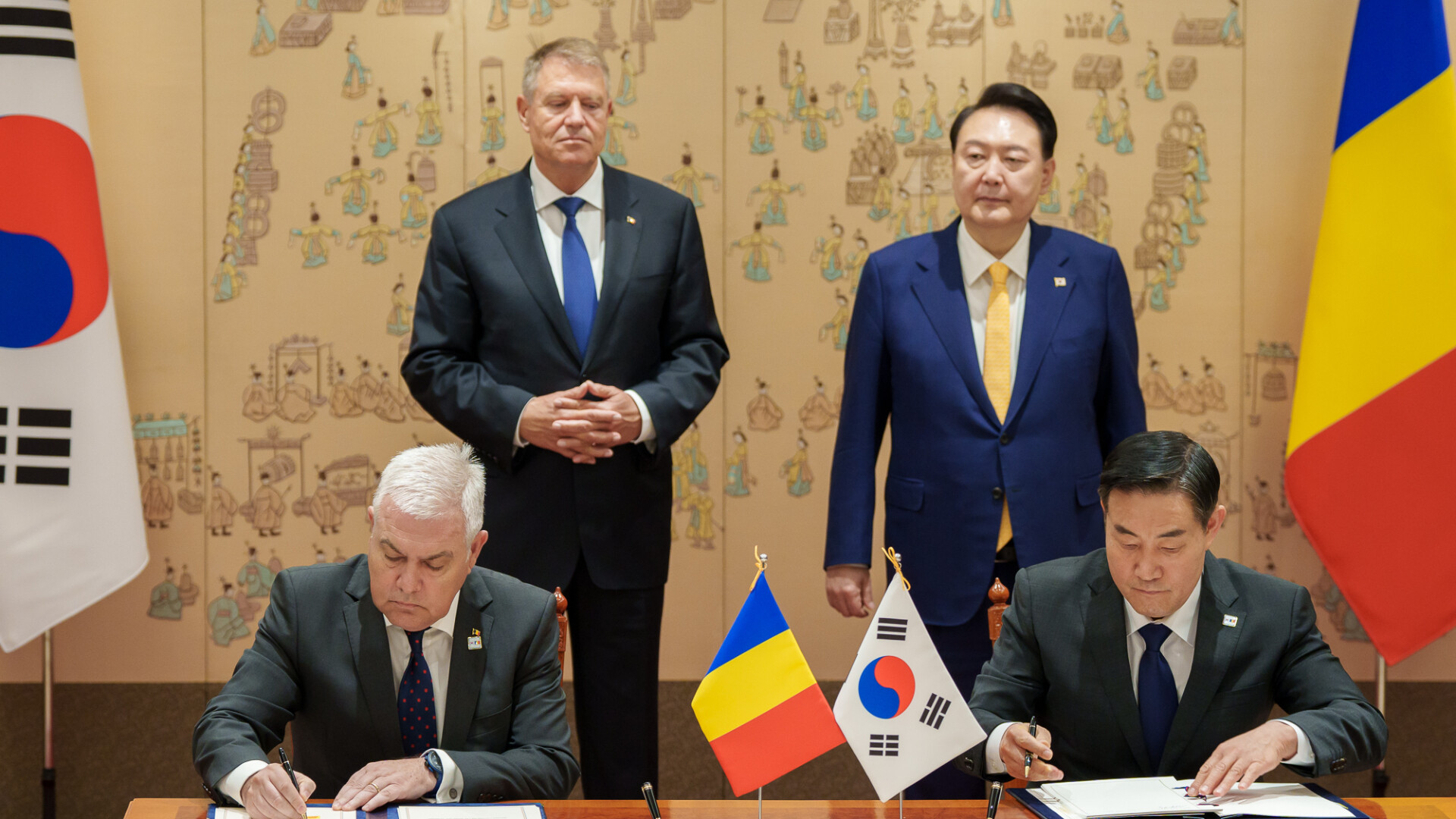 klaus iohannis, Yoon Suk Yeol