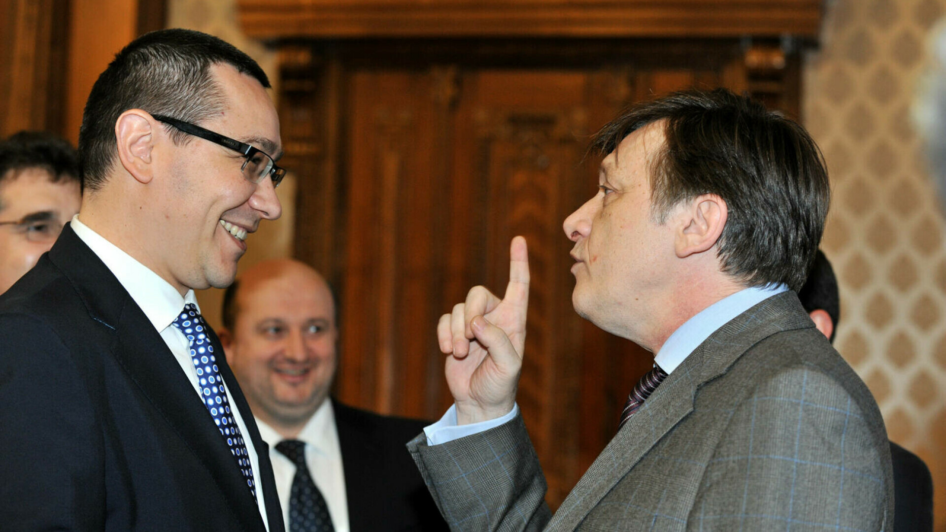 Crin Antonescu, Victor Ponta, USL