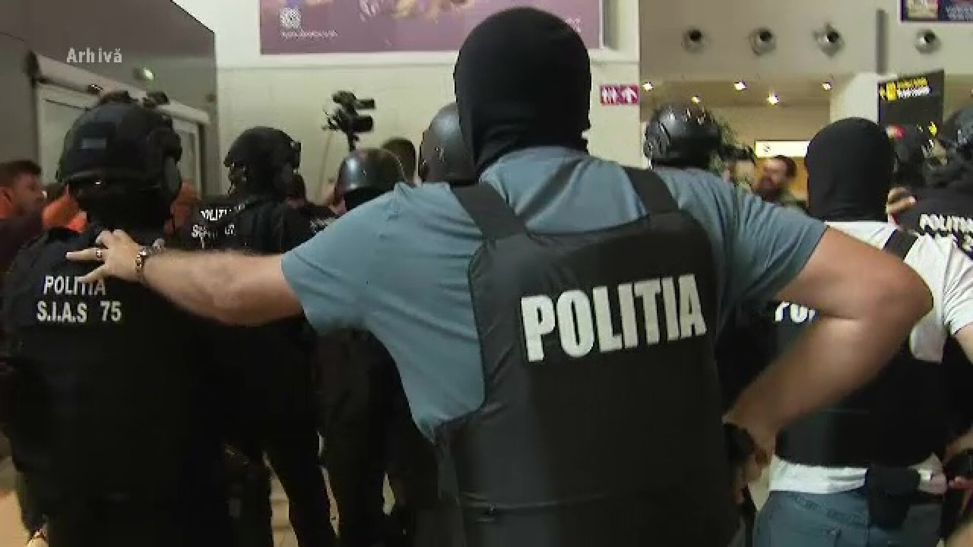 Femeie de 27 de ani, reținută de DIICOT. Este acuzată că i-a vândut droguri lui Rareș Ion, tânărul care a murit de metadonă