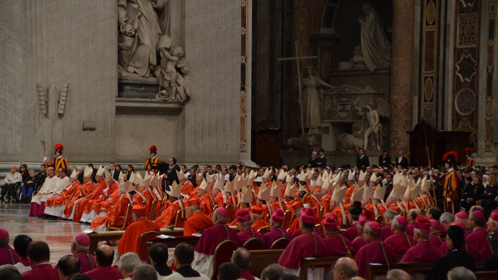 Conclavul se apropie. Toţi cei 133 de cardinali electori au ajuns la Roma. Când vor începe să voteze