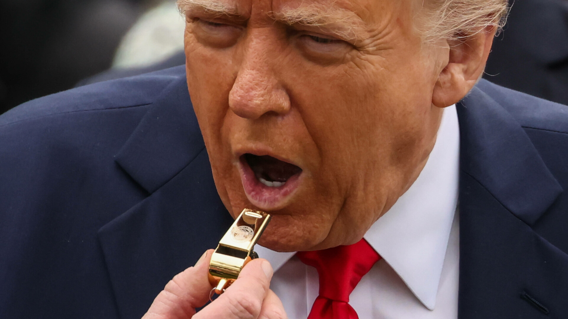 Trump schimbă tonul față de Putin, sub presiunea lui Macron și Starmer