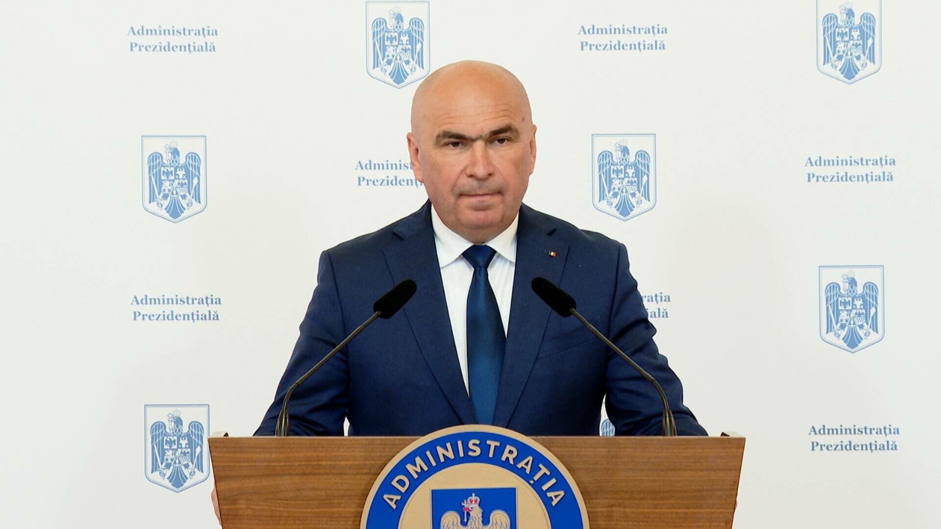 „Vremurile liniştite au apus”. Bolojan încurajează românii să voteze cu gândul „la statutul României în această lume”