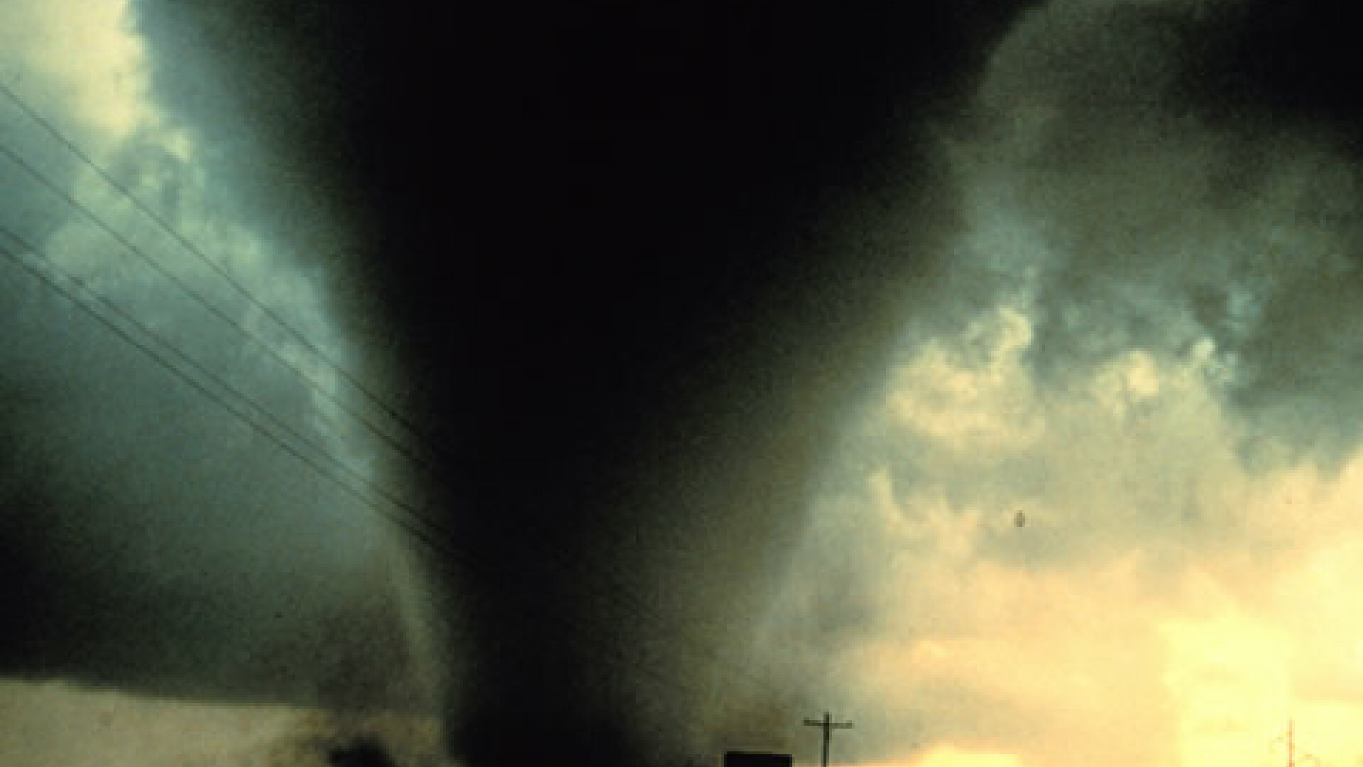 Tornadă