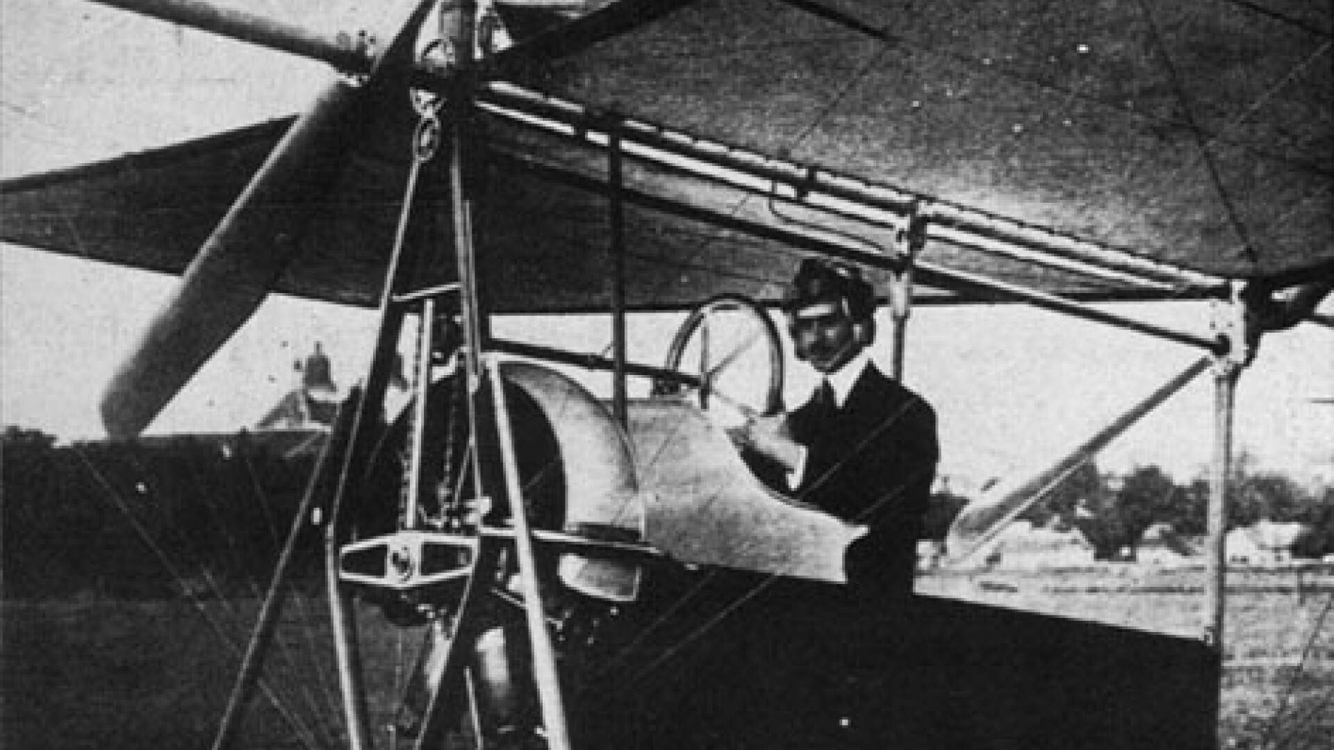 Aurel Vlaicu si avionul sau Vlaicu II