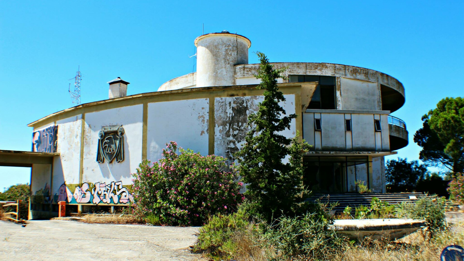 resort grecia abandonat