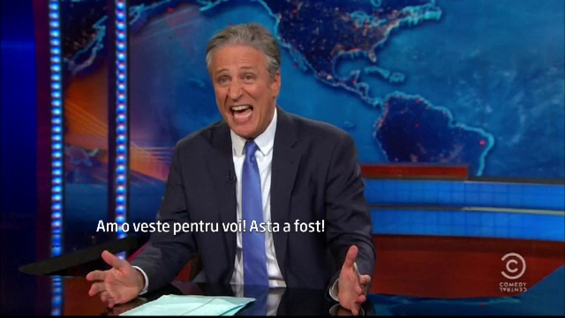 Jon Stewart îl ironizează pe Trump pentru obsesia față de petrol după atacul din Venezuela: „Este primul tău război?”