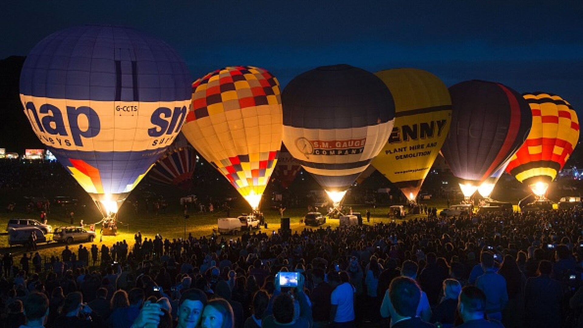 150 de baloane cu aer cald, lansate în Marea Britanie