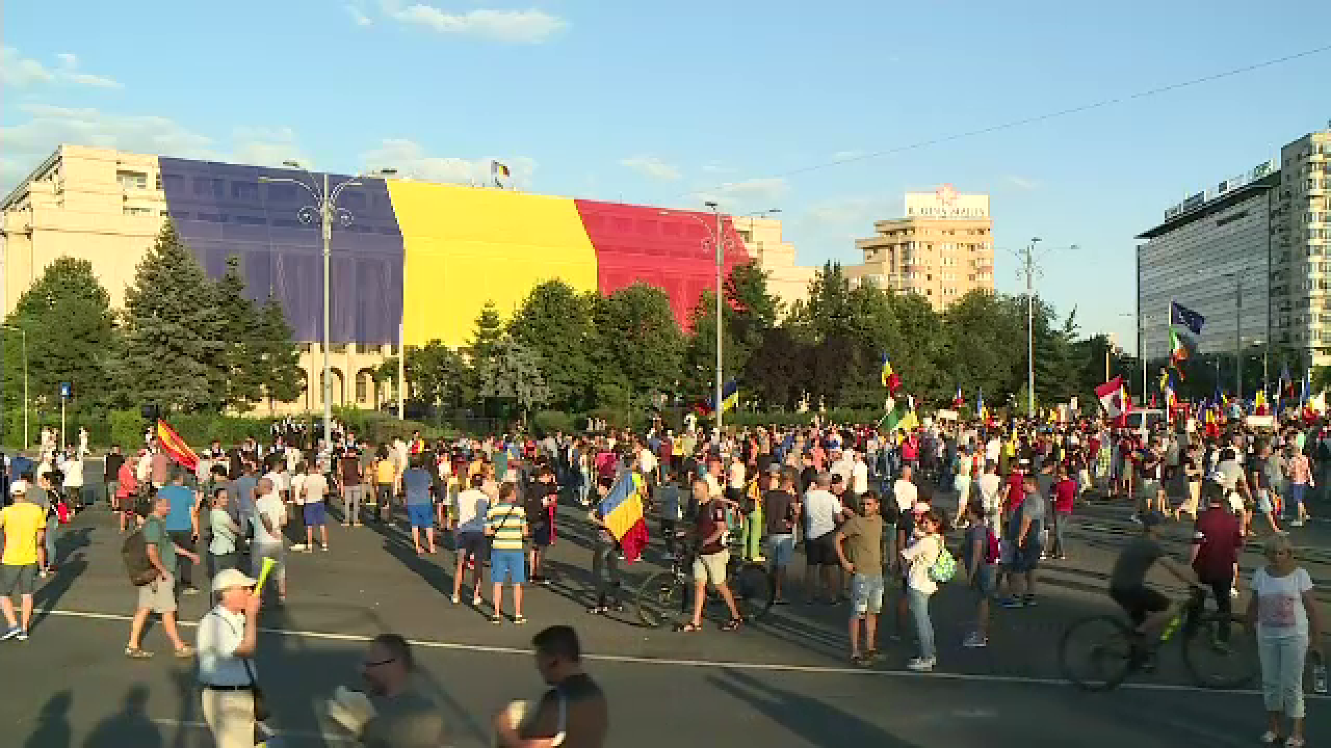Protest in Piata Victoriei sambata