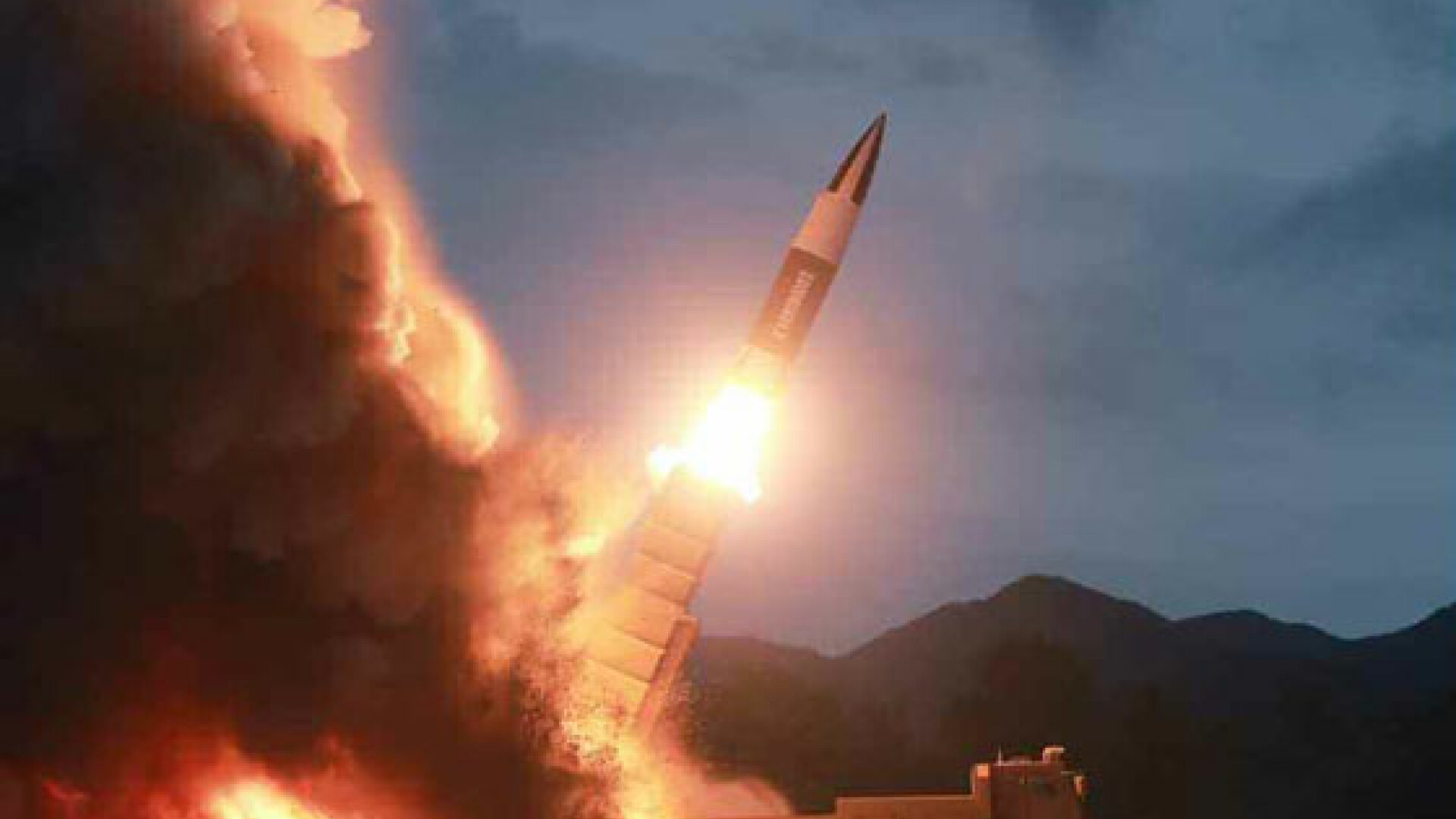 Test cu rachete in Coreea de Nord, supervizat de Kim Jong-Un