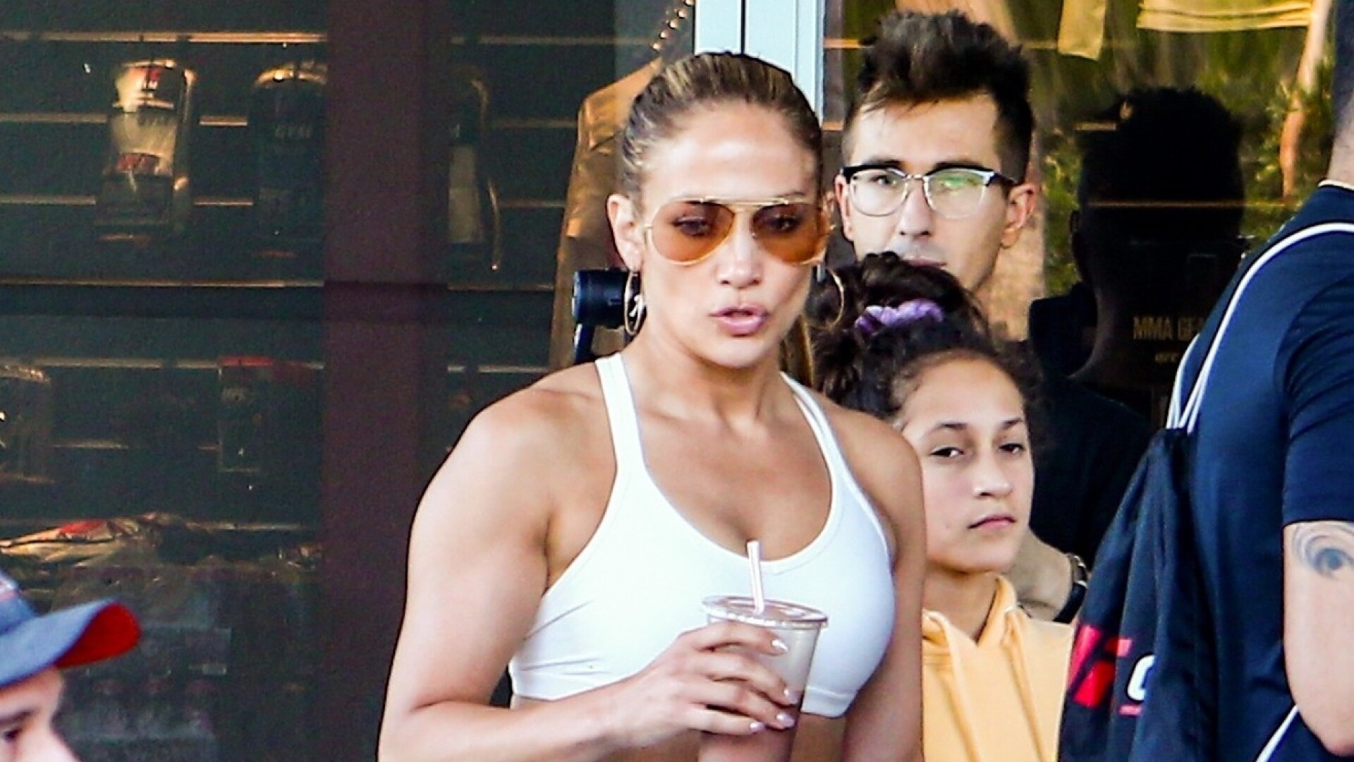 Jennifer Lopez a întors toate privirile, la sala de sport. Cum arată la 50 de ani