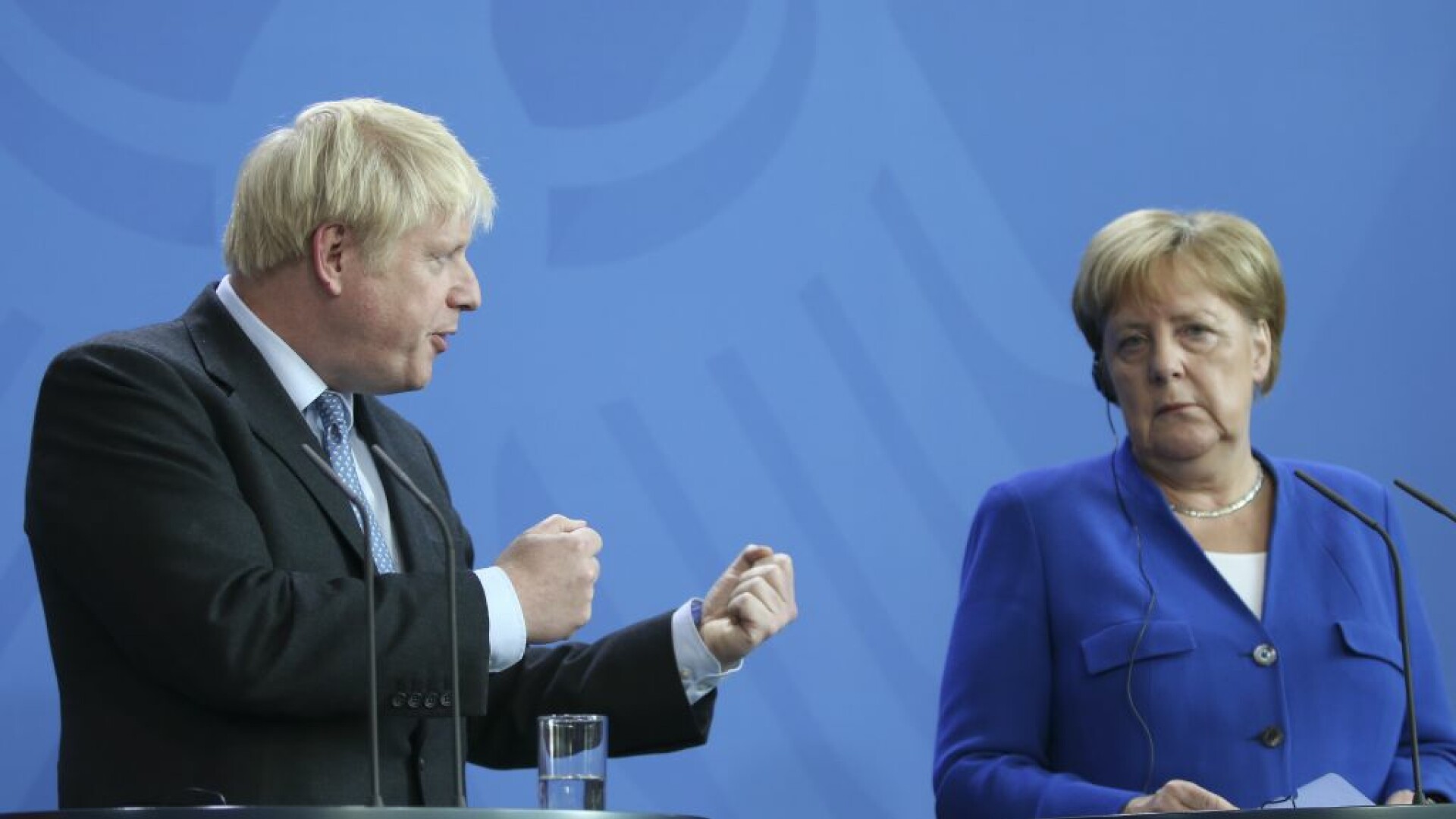 Angela Merkel si Boris Johnson