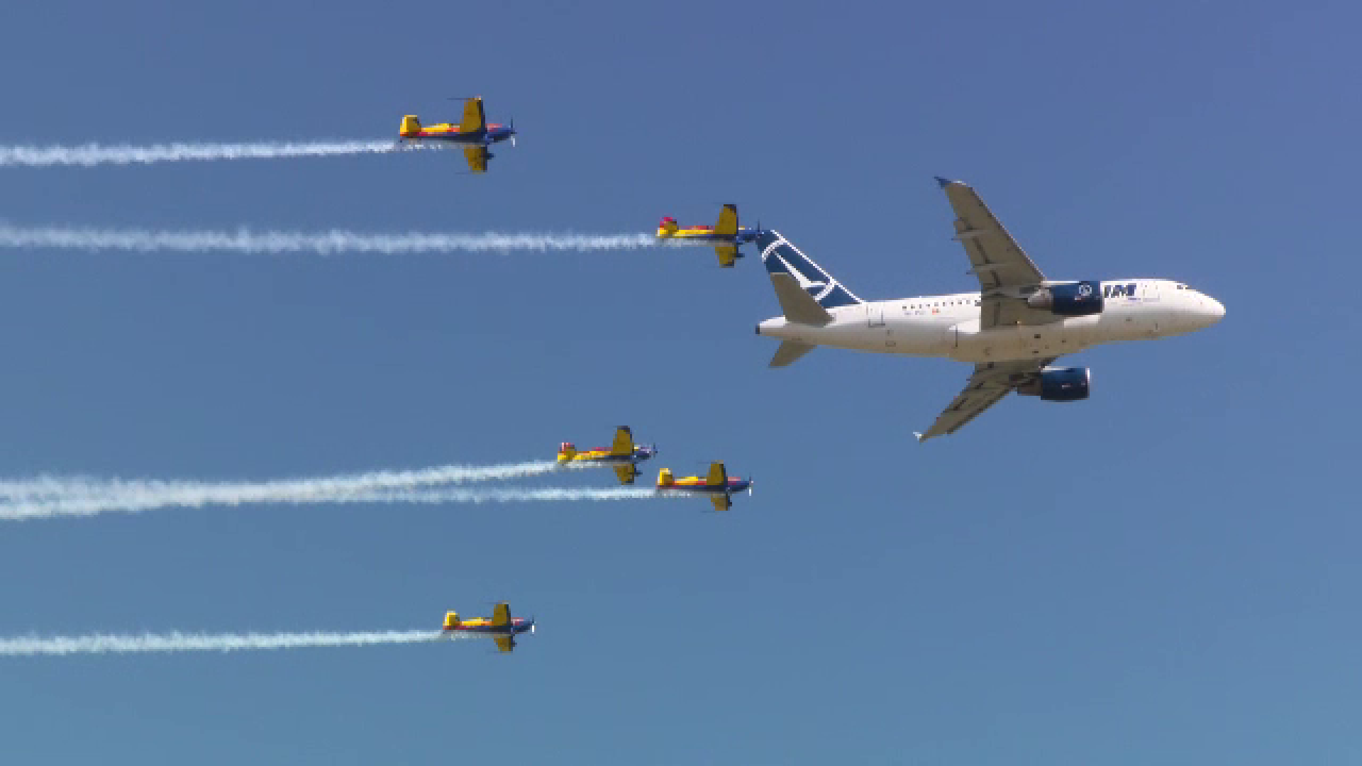 BIAS 2019. Spectacol aviatic impresionant, pe Aeroportul Băneasa
