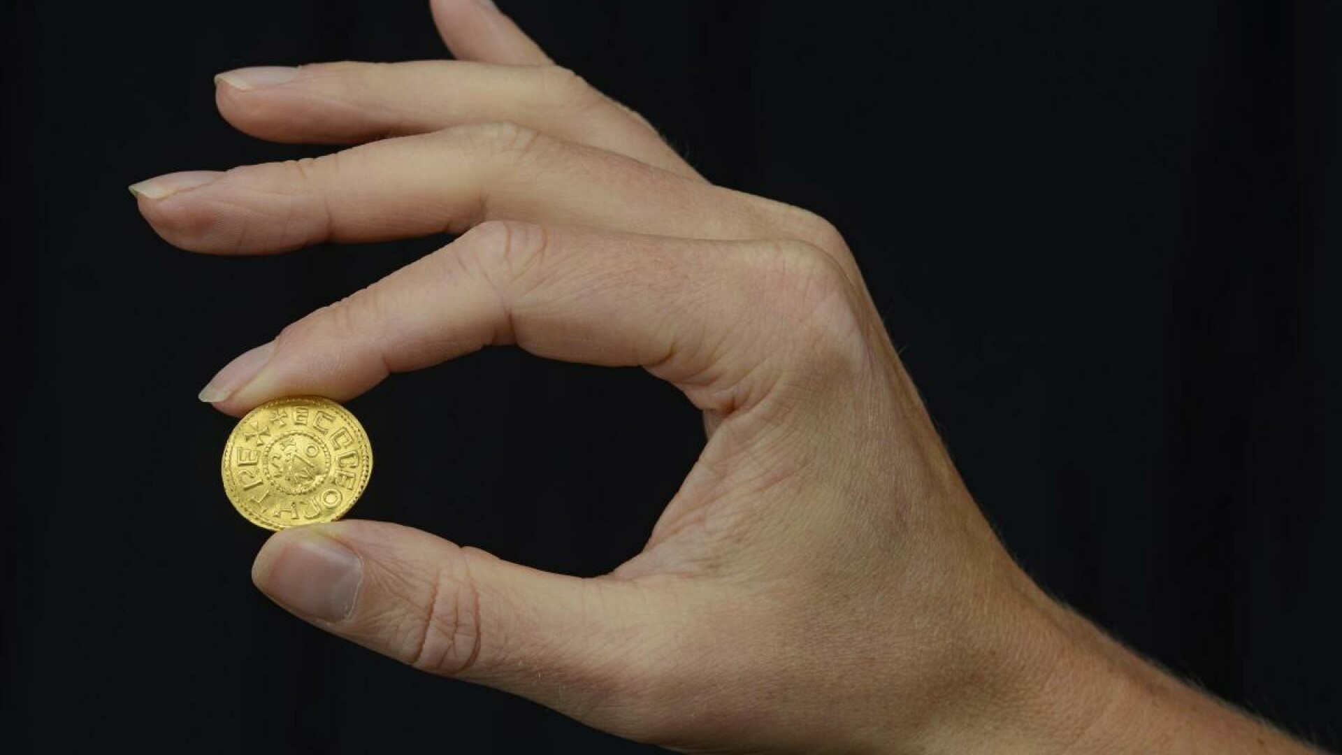 monedă anglo-saxonă de aur
