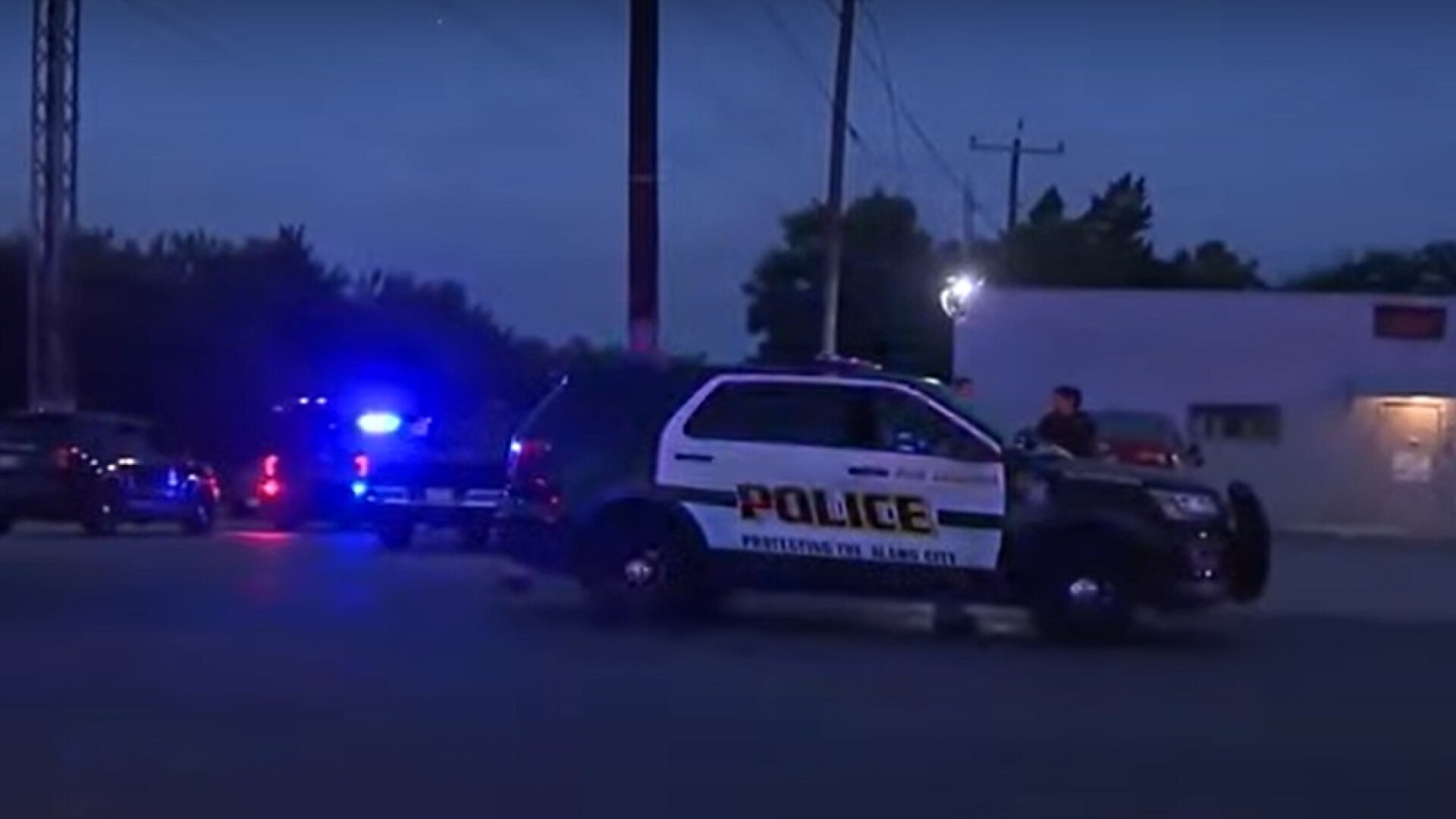 Trei persoane au murit, iar două sunt în stare gravă, după o ceartă izbucnită într-un bar din Texas