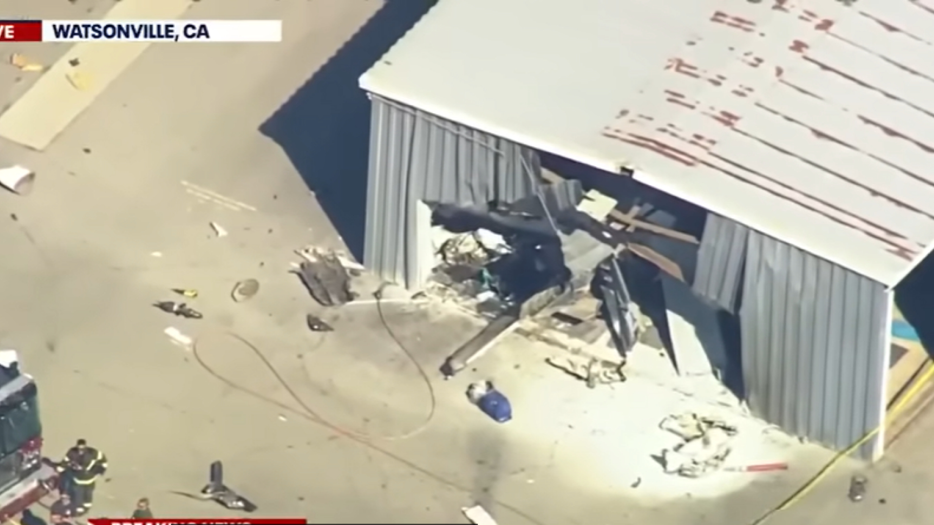 Mai mulți morți, după ce două avioane mici s-au ciocnit deasupra unui aeroport din California VIDEO
