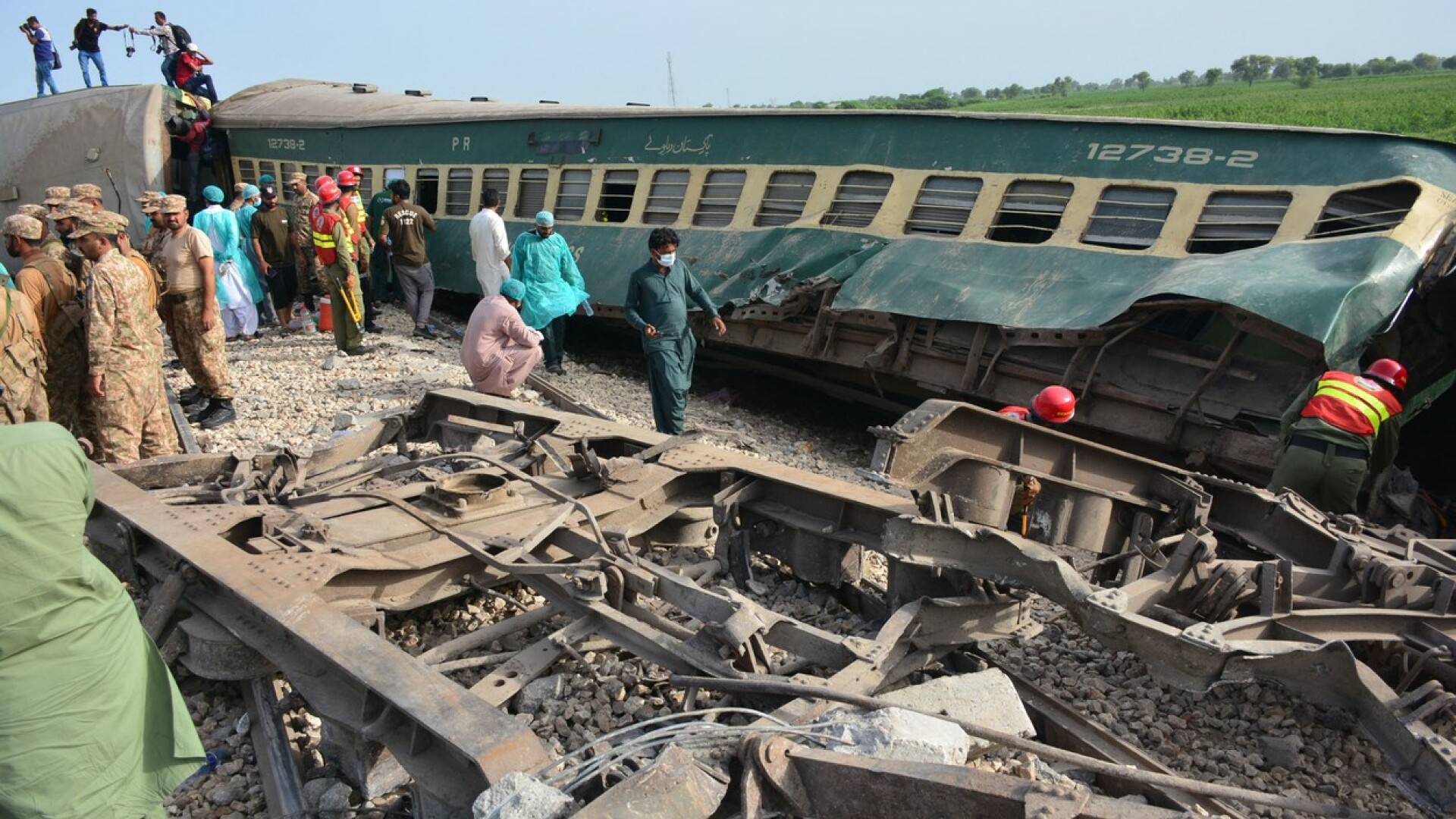 accident tren Pakistan