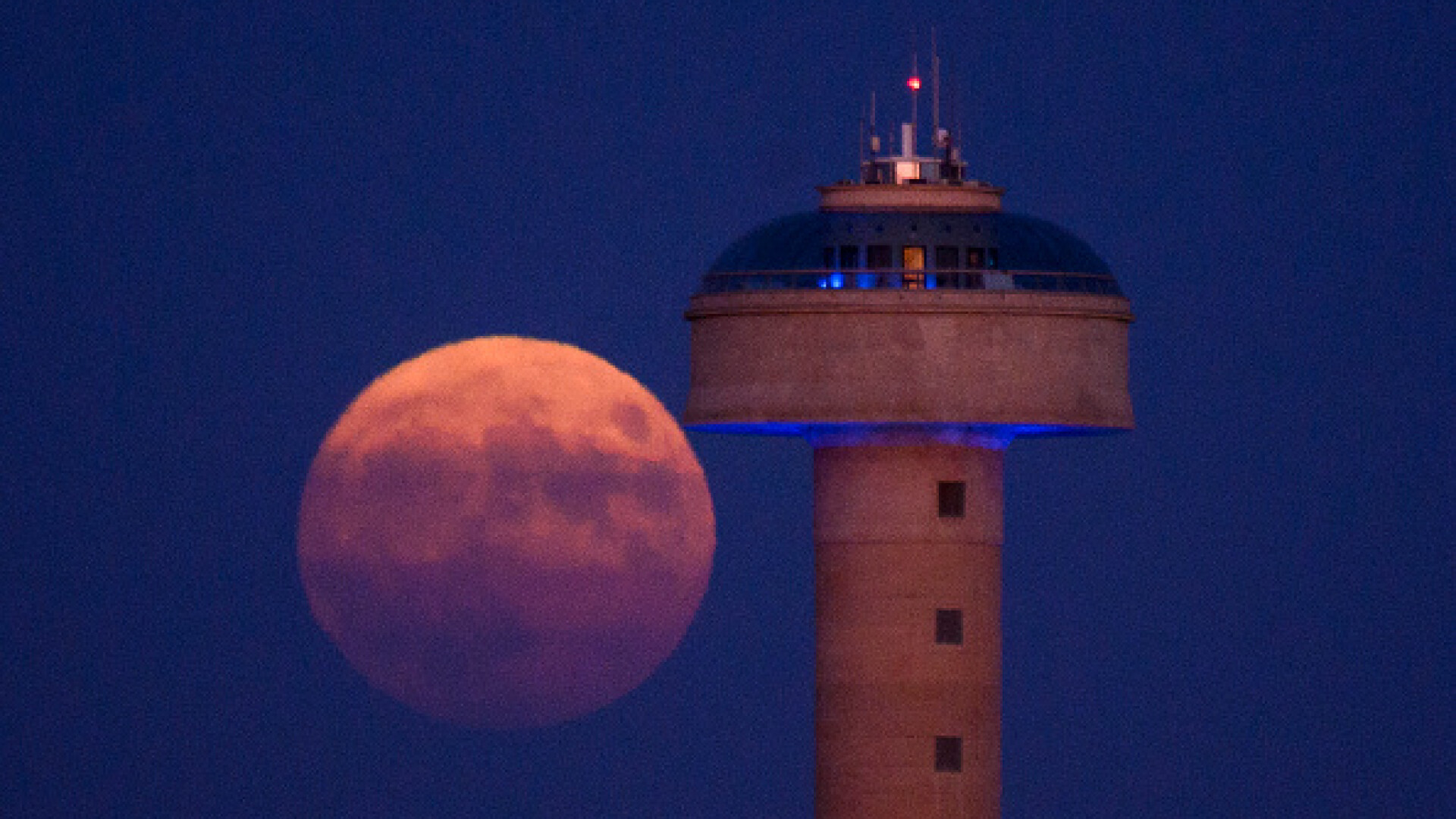 superluna, luna albastra