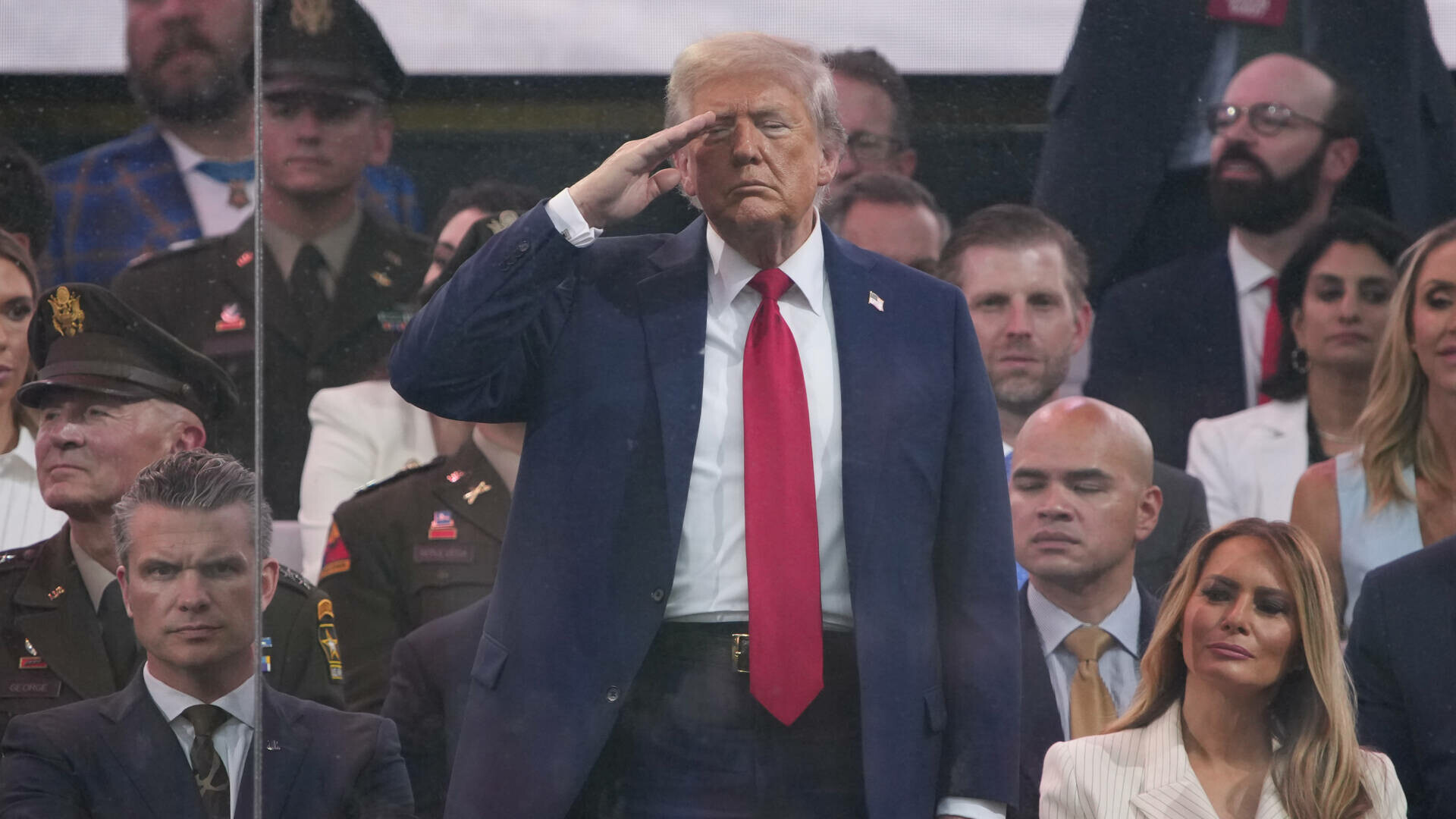 Donald Trump, pregătit să trimită armata pe străzile din Washington D.C. Capitala SUA, sufocată de infracțiuni