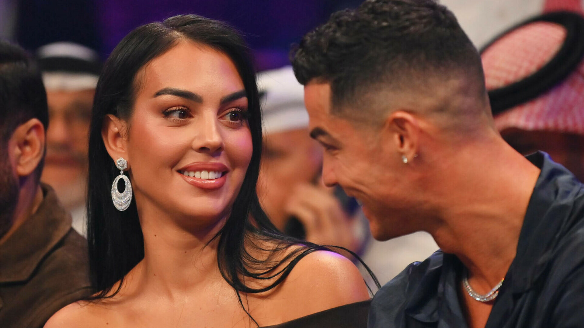 Cristiano Ronaldo a cerut-o în căsătorie pe partenera sa, Georgina Rodríguez. Cum arată inelul de logodnă. FOTO