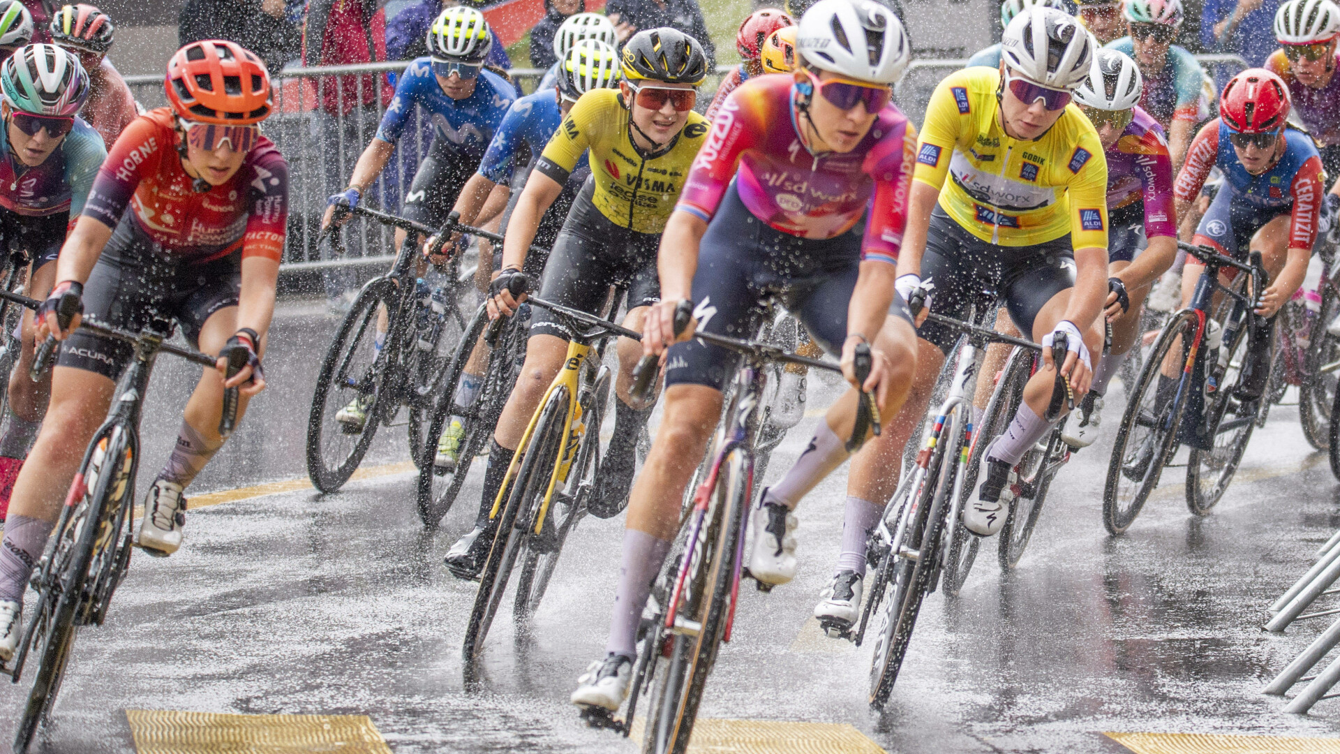 Scandal în ciclismul feminin